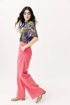 PANTALON KARL ROSE -Citron Style Promos Boutique LOOKBOOKMML Secretgarden0042 scaled