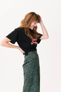 T-SHIRT EUNICE JARDIN SECRET -Citron Style Promos Boutique LOOKBOOKMML Secretgarden0043 b52d3d19 20cf 4529 8c85 3805e5c6bd15 scaled