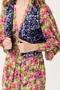 GILET ALI SEQUINS LILAS 13 GILET ALI SEQUINS LILAS -Citron Style Promos Boutique LOOKBOOKMML Secretgarden0072 6cf592e6 7d5a 42a3 88ce 876bc964b5f7 scaled