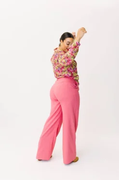 PANTALON KARL ROSE -Citron Style Promos Boutique LOOKBOOKMML Secretgarden0231 30b6ee8f fb64 4c5e ab3a 3bc77ce178fc scaled