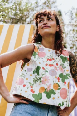 TOP LIZZIE FLOWER MARKET