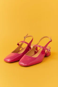 SANDALES POLLY VERNIS CHERRY -Citron Style Promos Boutique MAKEMYLEMONADE 060324 0218 GRAIN scaled