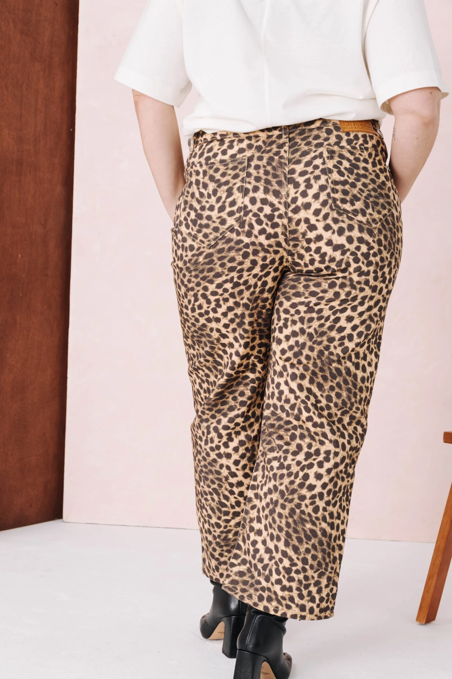JEANS NELSON LEOPARD 3 JEANS NELSON LEOPARD – Image 3