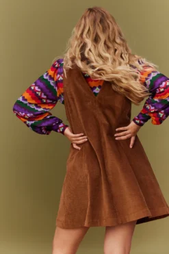 ROBE MAO VELOURS MACCHIATO -Citron Style Promos Boutique MML 010823 LOOKBOOK 0389 scaled