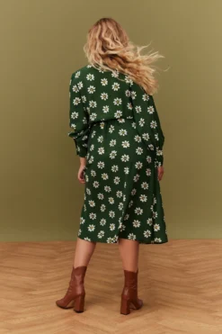 ROBE MARLA GREEN DAISY -Citron Style Promos Boutique MML 010823 LOOKBOOK 0602 scaled