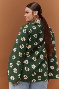 TOP LIBERTE GREEN DAISY -Citron Style Promos Boutique MML 010823 LOOKBOOK 1542 scaled