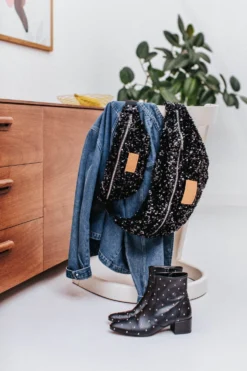 SAC BANANA SEQUINS NOIRS -Citron Style Promos Boutique PER Banana Bananita Sequins Noirs 2 scaled