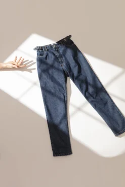 JEAN LOÏS DARK BLUE 15 JEAN LOÏS DARK BLUE -Citron Style Promos Boutique loismediumblue scaled